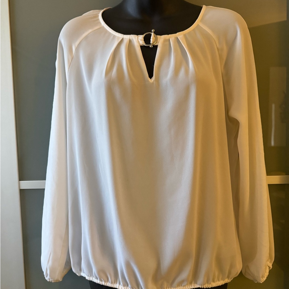 White House/ Black Market Women's Top